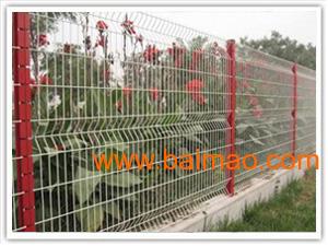 安平威克丝网厂 专业批发护栏网、立柱及不锈钢网产品